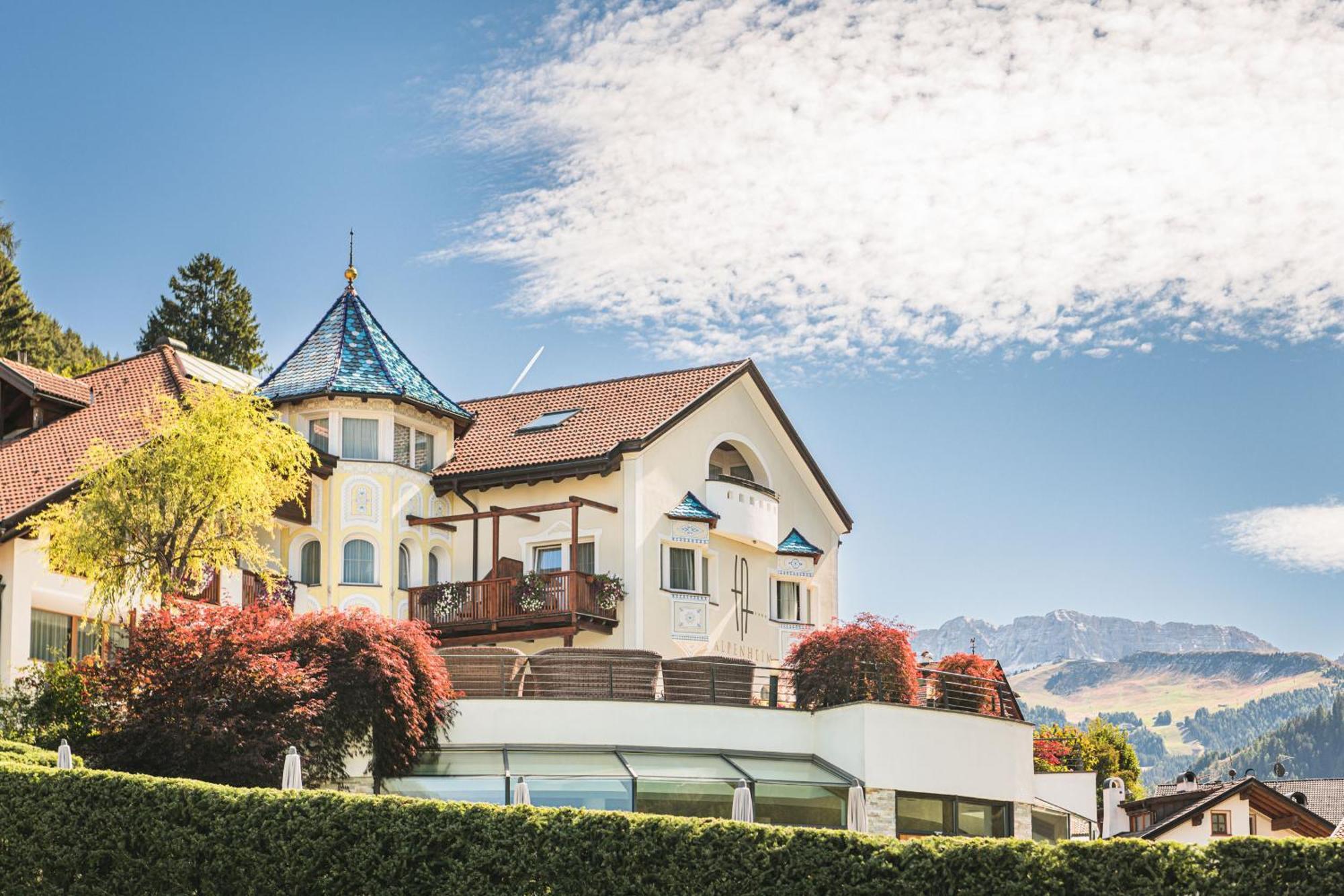 Alpenheim Charming & Spa Hotel Ortisei Esterno foto