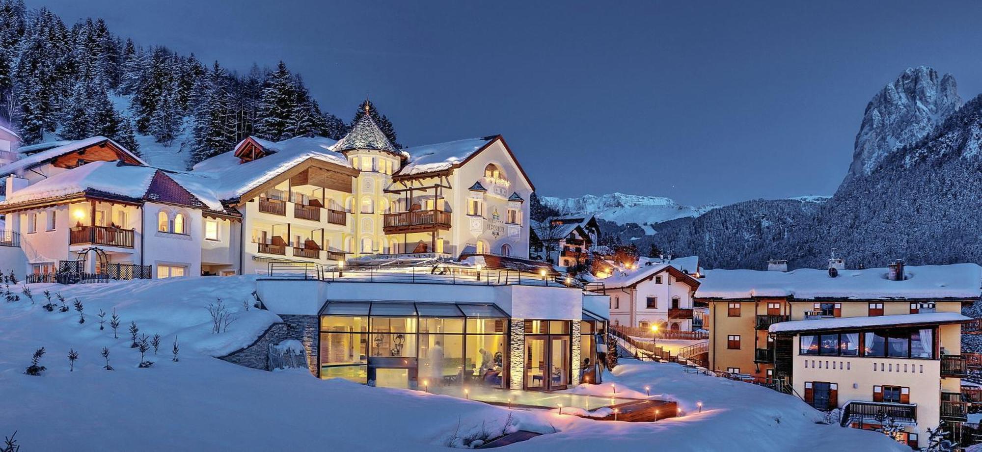 Alpenheim Charming & Spa Hotel Ortisei Esterno foto